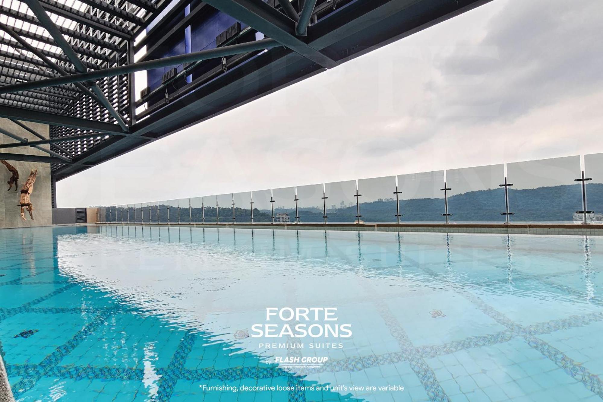 Forte Seasons Mossaz Premium Suites Петалинг Джая Екстериор снимка